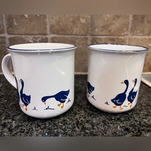 Pair of vintage Charming White and Blue geese Mugs cottage core, grandma core